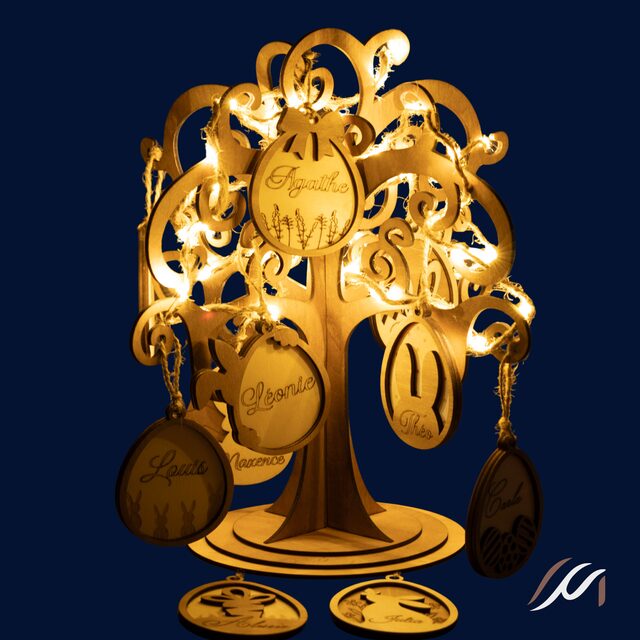 Arbre de Pâques en bois – Décoration de table personnalisable