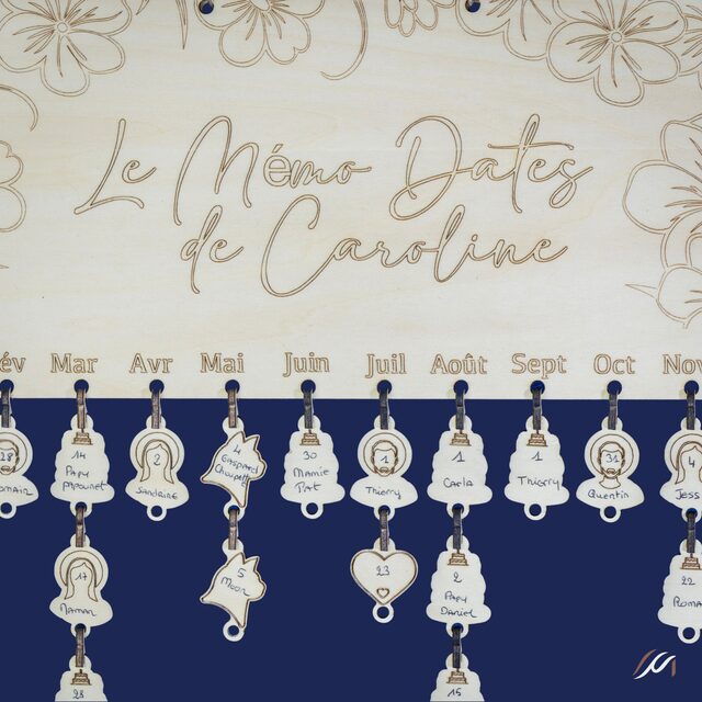 Mémo Dates personnalisé en bois – Le calendrier de toute votre famille