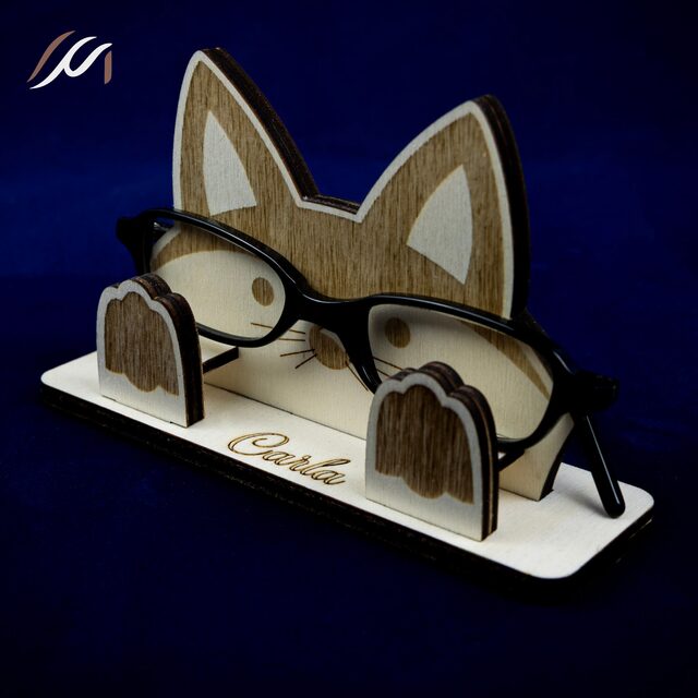 Porte lunettes enfant personnalisé en bois – Support lunettes animal