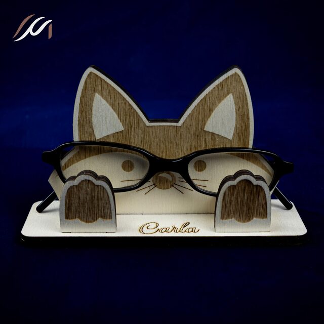 Porte lunettes enfant personnalisé en bois – Support lunettes animal